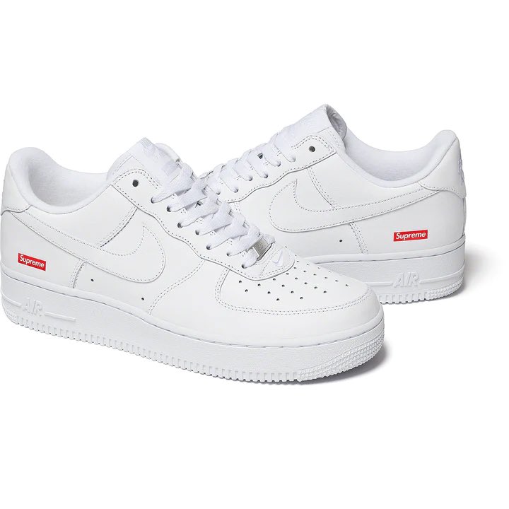 SNKR_TWITR tweet media