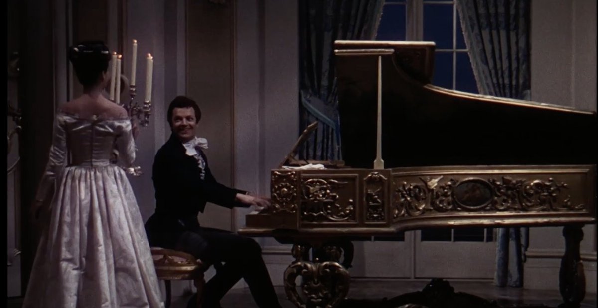 ClassicalTV's tweet photo. One of the great moments in over-romanticized, vintage, #classicalmusic-based movies: when George Sand presents #Chopin at a soiree, after fooling her guests into thinking they're hearing #Liszt...
https://t.co/dtTU8Y8P1B
#piano #scherzo #ASongtoRemember #CornelWilde #MerleOberon https://t.co/91NSMH8A0G