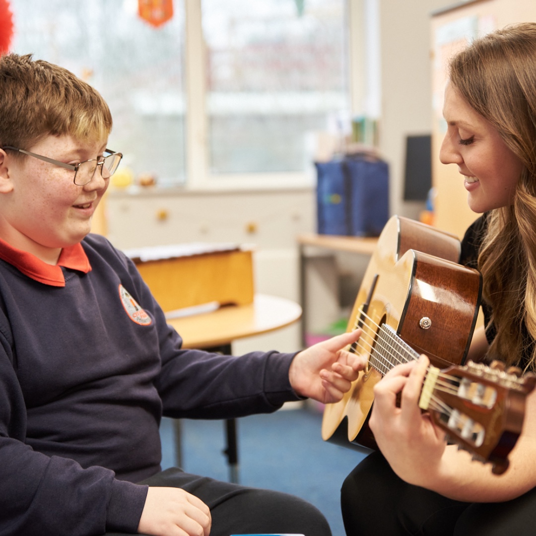 In 2022, we made magic happen with over 46,400 music therapy sessions! A huge shoutout to our wonderful supporters and talented music therapists who made it all possible 💚
