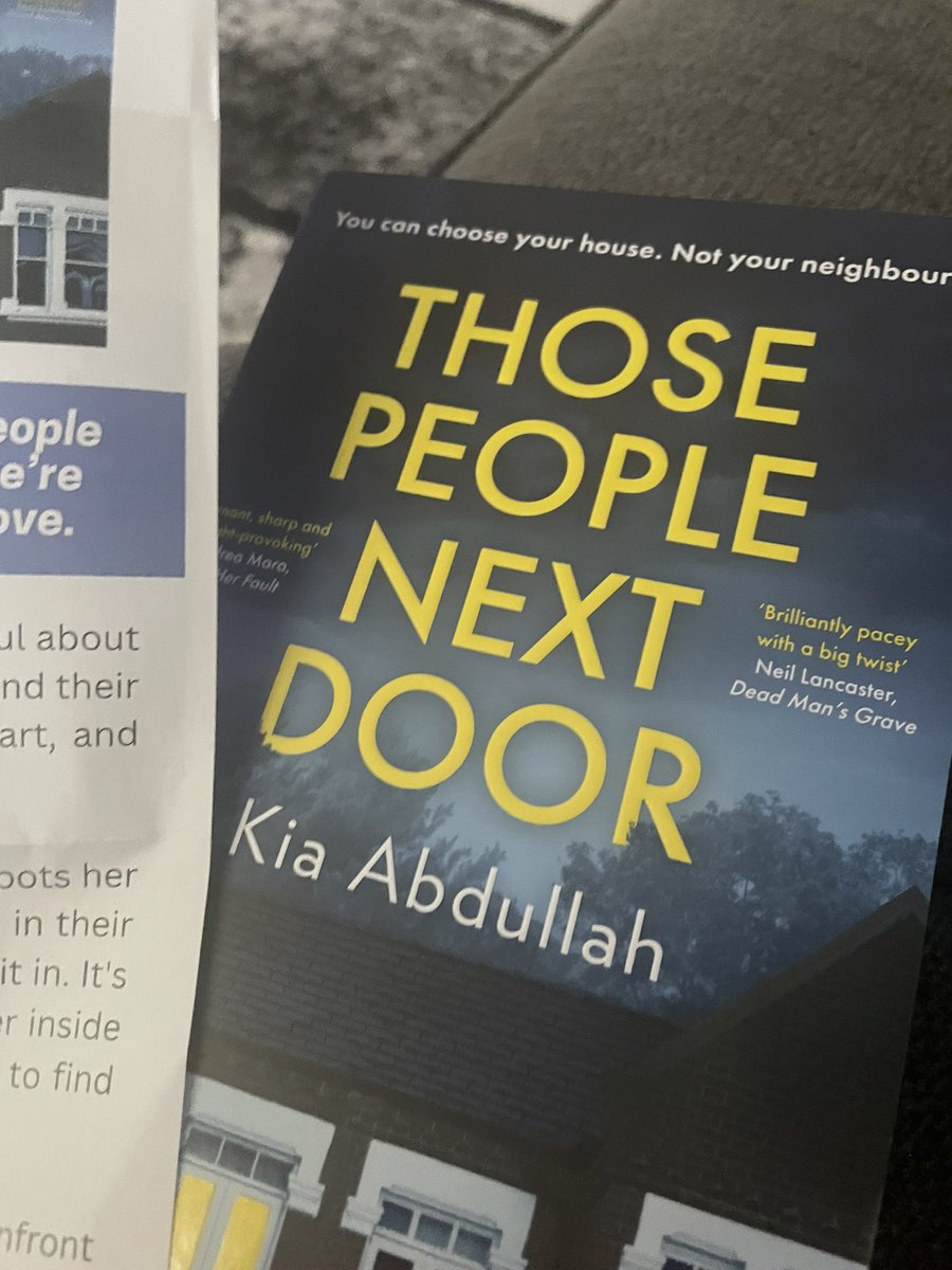 #ThosePeopleNextDoor weekend reading sorted! <a href="/KiaAbdullah/">Kia Abdullah</a> #bookpost