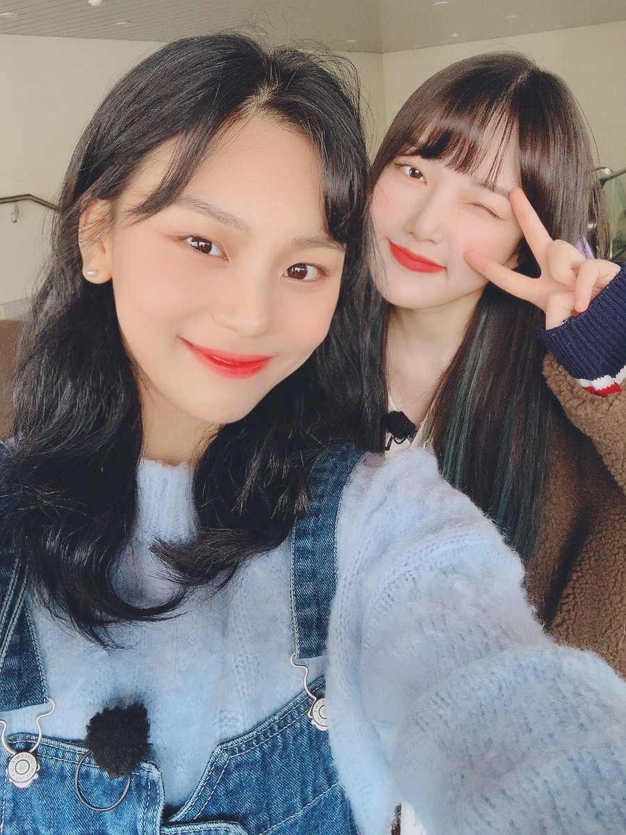 #찬란하게빛나는_예자매의날
#HappyYESISDAY
