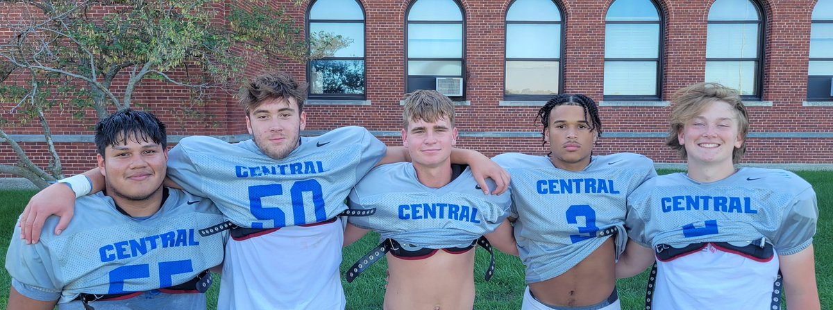 I'd like to introduce you to our 2023 Team Captains. <a href="/JashuaChaicoj55/">Jashua Chaicoj</a> <a href="/Lance_P9/">Lance Peters</a> <a href="/BrockWillie12/">Brock Williamson</a> <a href="/Gabefields31/">Gabe fields</a> and <a href="/hoodiedalton/">Dalton penland</a> 
Sr's: Joshua Chaicoj, Lance Peters, Brock Williamson and Dalton Penland
Jr's: Gabe Fields
Congratulations gentlemen. #BringtheNoyes #CAT