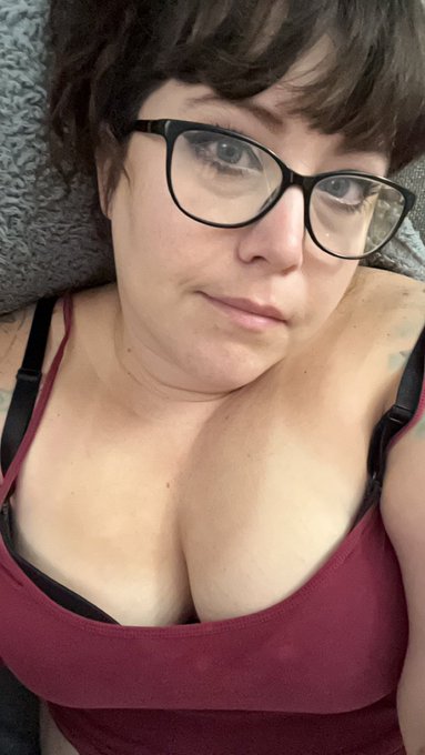 I really don&rsquo;t like tan lines. I&rsquo;m never going in the sun again https://t.co/q9OSoFgpQR<a href="/tag/panties"class="tags"><span>#panties</span></a><a href="/tag/bbw"class="tags"><span>#bbw</span></a><a href="/tag/brat"class="tags"><span>#brat</span></a><a href="/tag/chubby"class="tags"><span>#chubby</span></a><a href="/tag/hairy"class="tags"><span>#hairy</span></a><a href="/tag/bigass"class="tags"><span>#bigass</span></a><a href="/tag/feedee"class="tags"><span>#feedee</span></a>