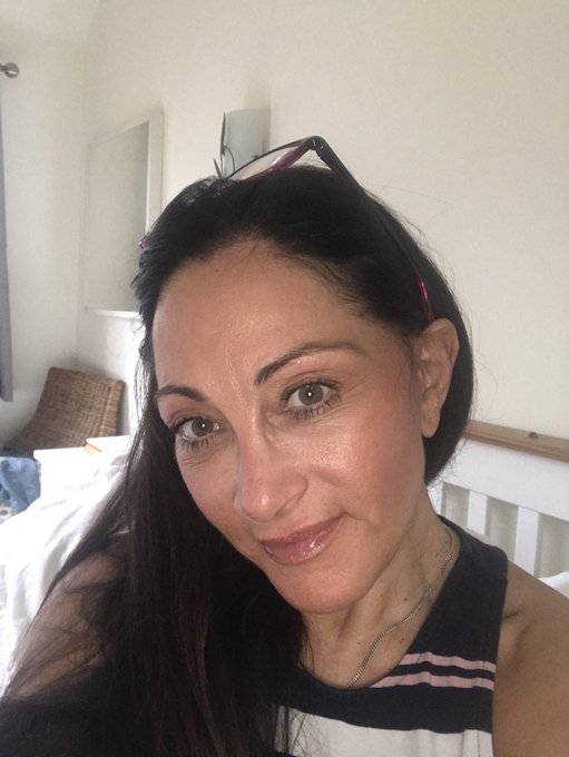 All have a fabulous weekend and enjoy the football on Sunday morning . Come on England 🏴󠁧󠁢󠁥󠁮󠁧󠁿 🏴󠁧󠁢󠁥󠁮󠁧󠁿😘😘😘😘