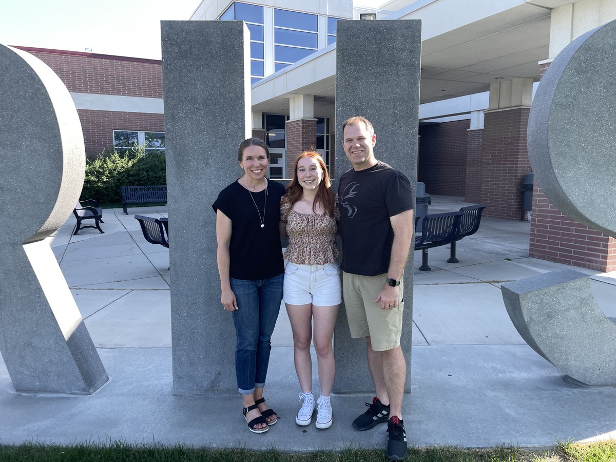 Steve Galley (@coach_galley) on Twitter photo As students return for the '23-'24 school year, my wife Stephanie and I are happy and pleased to announce our 2023 ๐ง๐ฅ๐๐ก๐ฆ๐๐ข๐ฅ๐ ๐ฏ๐ฐ๐ธ ๐ฆ๐ฐ๐ต๐ผ๐น๐ฎ๐ฟ๐๐ต๐ถ๐ฝ recipient from the '22-'23 year.
The one, the only: ANNA HOGGARD! Photo: Amy (mother), Anna, Christopher (father) As students return for the '23-'24 school year, my wife Stephanie and I are happy and pleased to announce our 2023 ๐ง๐ฅ๐๐ก๐ฆ๐๐ข๐ฅ๐ ๐ฏ๐ฐ๐ธ ๐ฆ๐ฐ๐ต๐ผ๐น๐ฎ๐ฟ๐๐ต๐ถ๐ฝ recipient from the '22-'23 year.
The one, the only: ANNA HOGGARD! Photo: Amy (mother), Anna, Christopher (father)
