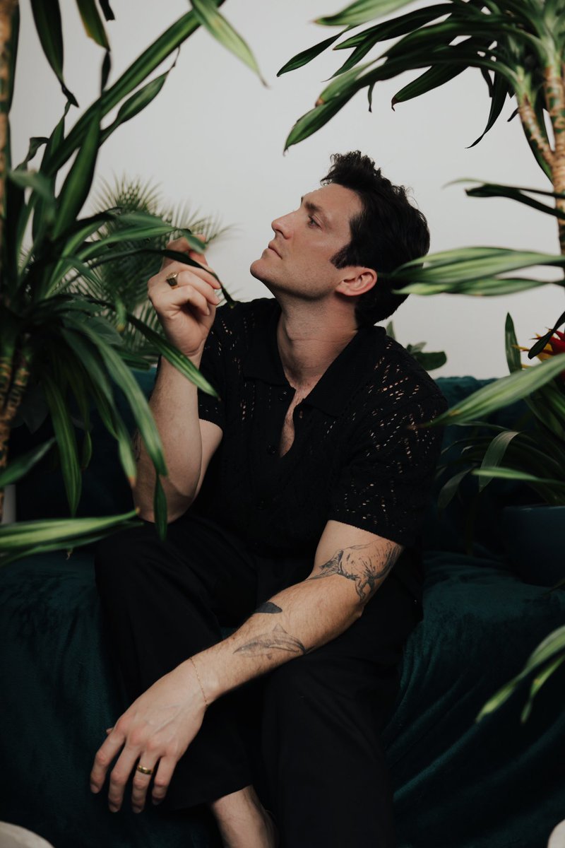 johnvaughnn's tweet image. Only Have Eyes For You • 9/1 

Pre-Save:

distrokid.com/hyperfollow/bu…