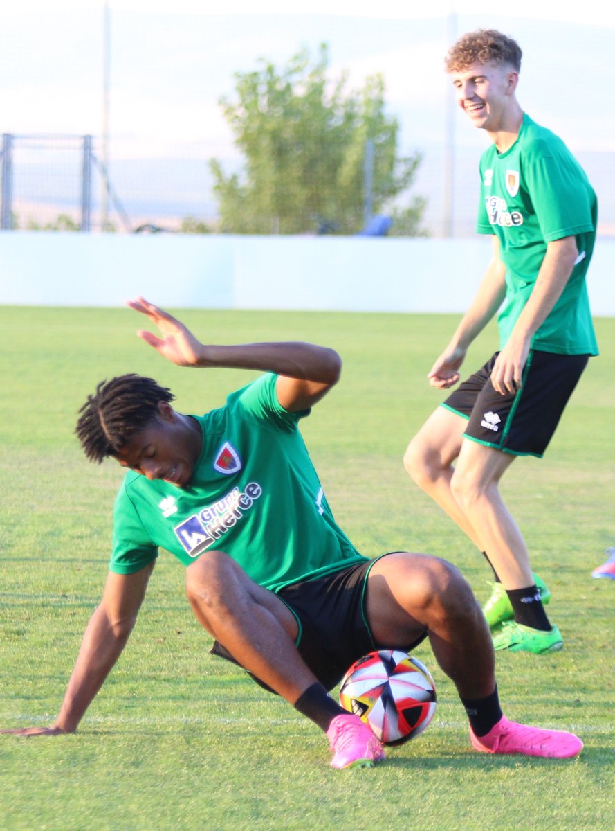 cdnumancia's tweet photo. ☎ El #numantino Noe Ela, convocado por Guinea Ecuatorial entre el 4 y el 8 de septiembre para jugar contra Libia, en partido valedero para la #CopaAfrica2024 https://t.co/YaB0Hy6sX1
