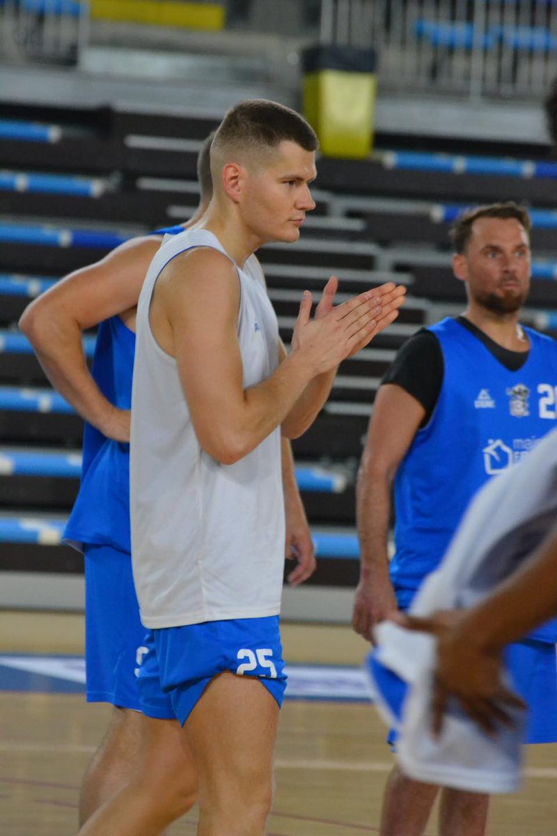 Be_BasketFr's tweet image. 🔁 À Orchies, Karolis Babusis ne viendra pas, finalement remplacé par Eduards Hazners.

🗞️ bebasket.fr/orchies-karoli…

#NM1