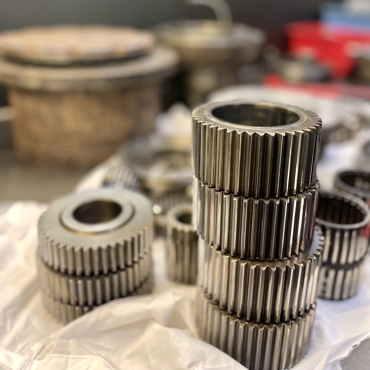 One of the reasons we can turnaround repairs so quickly is our vast stock of parts. We keep thousands of repair parts in stock - Genuine, OEM, Aftermarket & Reconditioned - meaning we can provide the quickest and most economic solution for your repair. plantparts.eu/workshop/