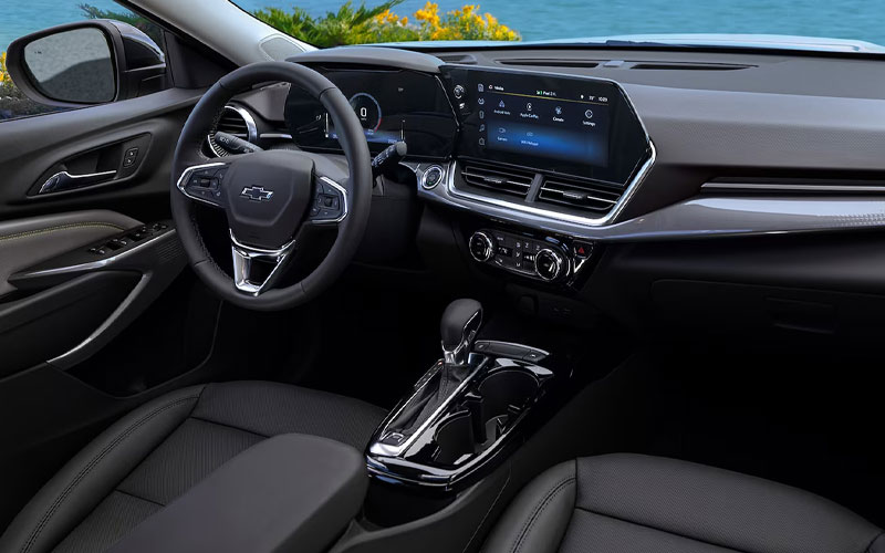 Carsforsalecom's tweet image. The 2024 @chevrolet Trax is an all-new entry-level compact crossover that offers a wide range of options at an affordable price point. Our experts have more 📖

Full Review: bit.ly/3OEPVa4

#FindNewRoads | #FindYours