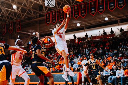 Josiah Fulcher
Ranking: #77
JUCO: Clarendon (<a href="/ClarendonHoops/">Clarendon MBB</a>)
Height: 6’3
22-23 Stats: 14.9ppg, 5.3rpg, 39% 3PT

23-24 Roster: North Alabama (<a href="/UNA_Basketball/">North Alabama Men's Basketball</a>)