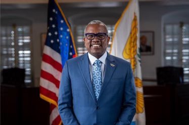 Governor Albert Bryan Jr tweet media