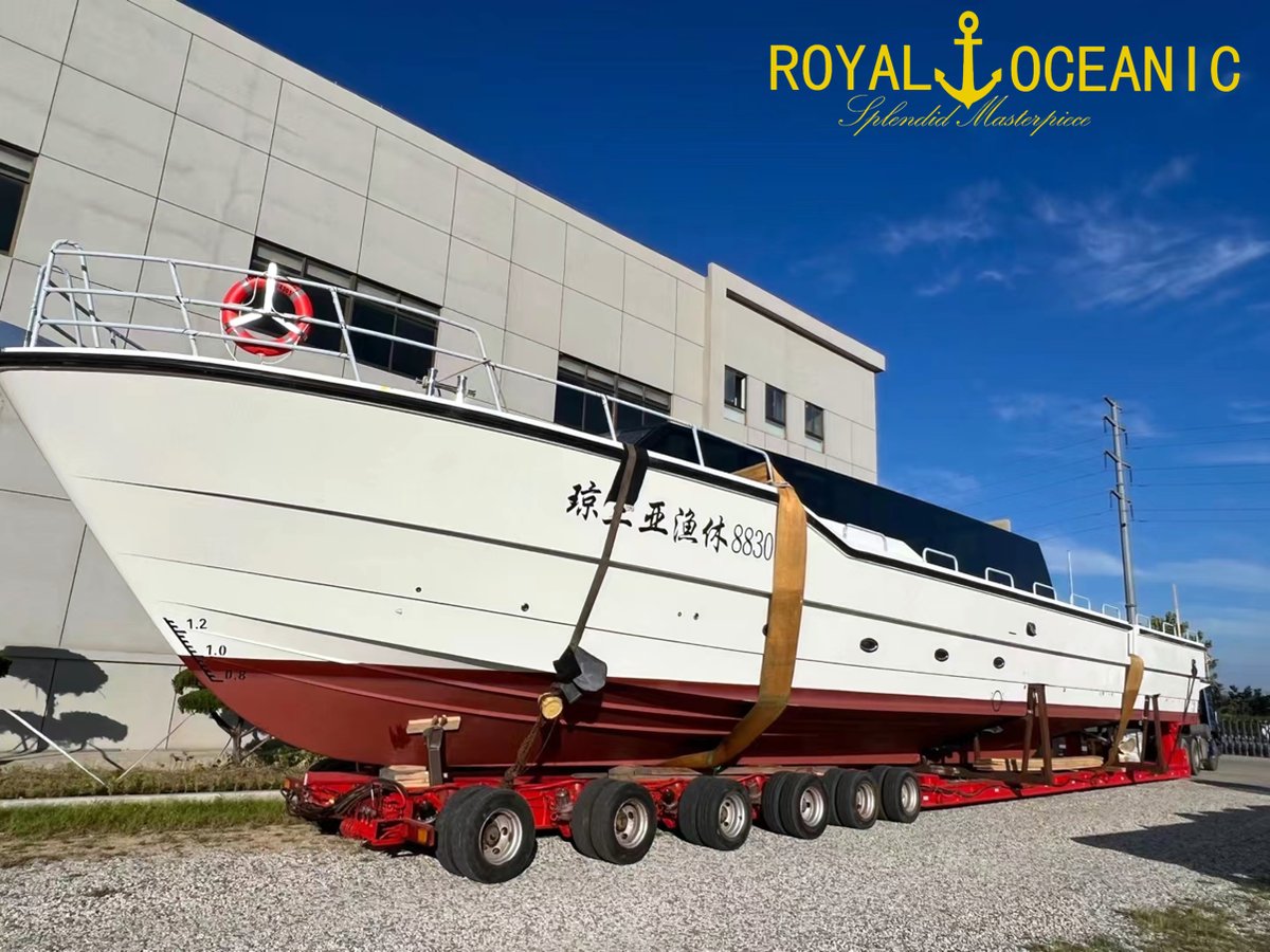 #boat #boatproduction #luxuryyachts #newdevelopment #motorboat #manufacturing #royaloceanic #yacht #yachtproduction