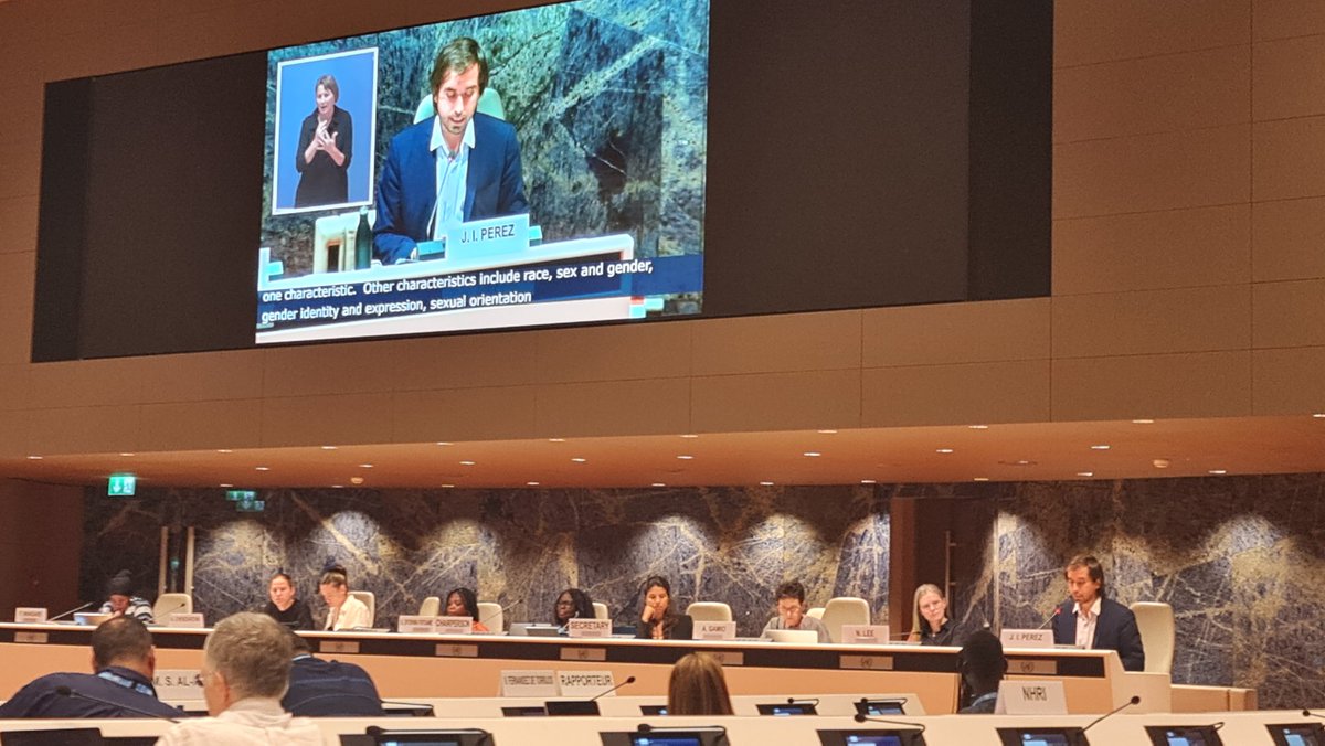 FemmesAutistes's tweet image. #CIDPH
29ème session #CDPH @ONUGeneve
Participation de notre présidente @rabatel_marie à la 660ème réunion du comité des droits des personnes handicapées @ONU_fr

✅️Réunion plénière : 
Les un ans des lignes directrices de la désinstitutionnalisation avec divers témoignages