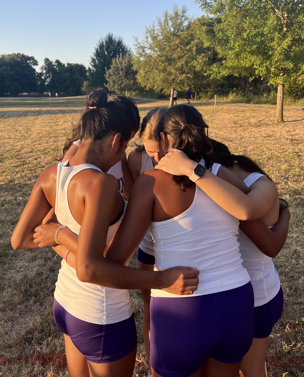 Elgin Wildcats XC tweet media