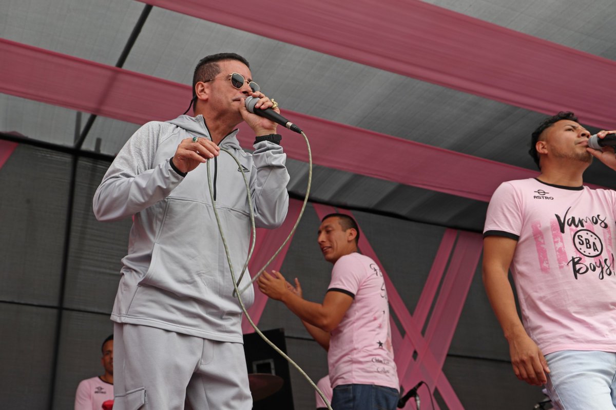 INPEgob's tweet photo. ¡La música resocializa y transforma vidas! 🎤🎹🪇🪘
En el marco del 187 Aniversario del Callao, los internos estudiantes de música y de #Orquestando tuvieron una experiencia inolvidable al compartir escenario con verdaderos íconos de la salsa. https://t.co/QRwF7w7qvR