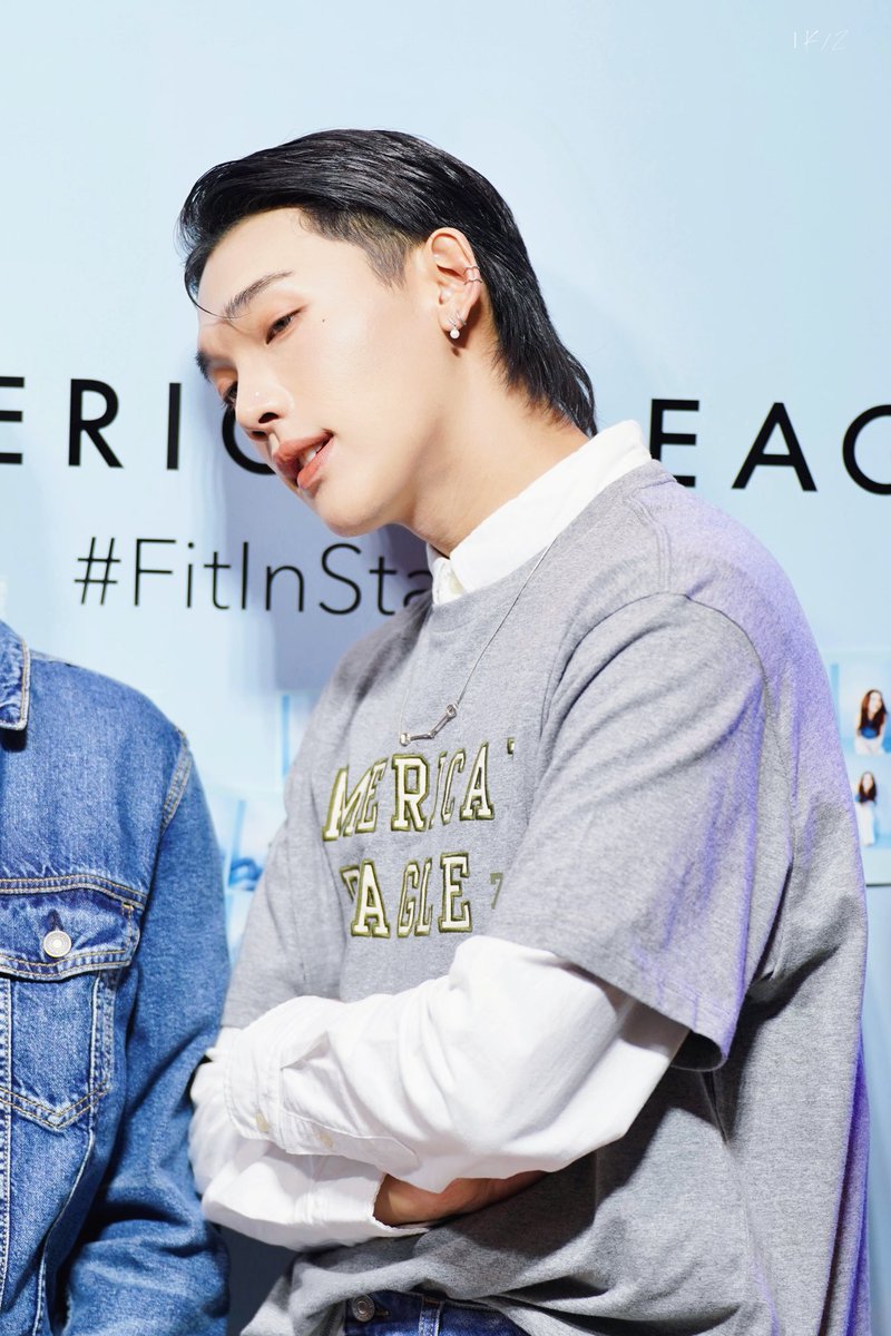 kz_kkkzzz's tweet photo. 230817 | #KRITTIN_PERSES
🦈
#AEDenimCrew
#FitInStandOut
#AmericanEagleTH
#PERSES_TH #PERSES https://t.co/M7pf40ARib