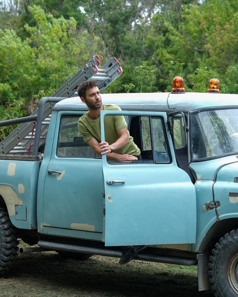 Kartal..

#YarenLeylek #SeçkinÖzdemir