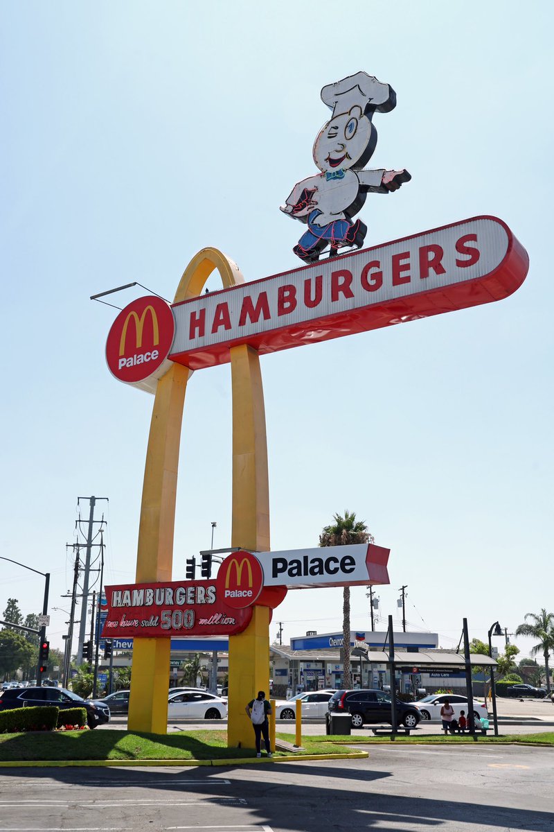 McDonald’s &amp; Palace are holding their collaborative pop-up today at the franchise’s last standing original location in Downey, California. 🍟🛹

📸: Jerritt Clark