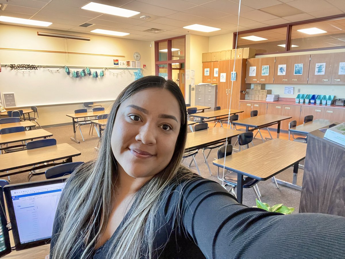 Year 7th this year. Que honor trabajar en las escuelas públicas creando espacios inclusivos para estudiantes multilingües.  
#LatinainEd #Bilingue #MaestradeSecundaria
