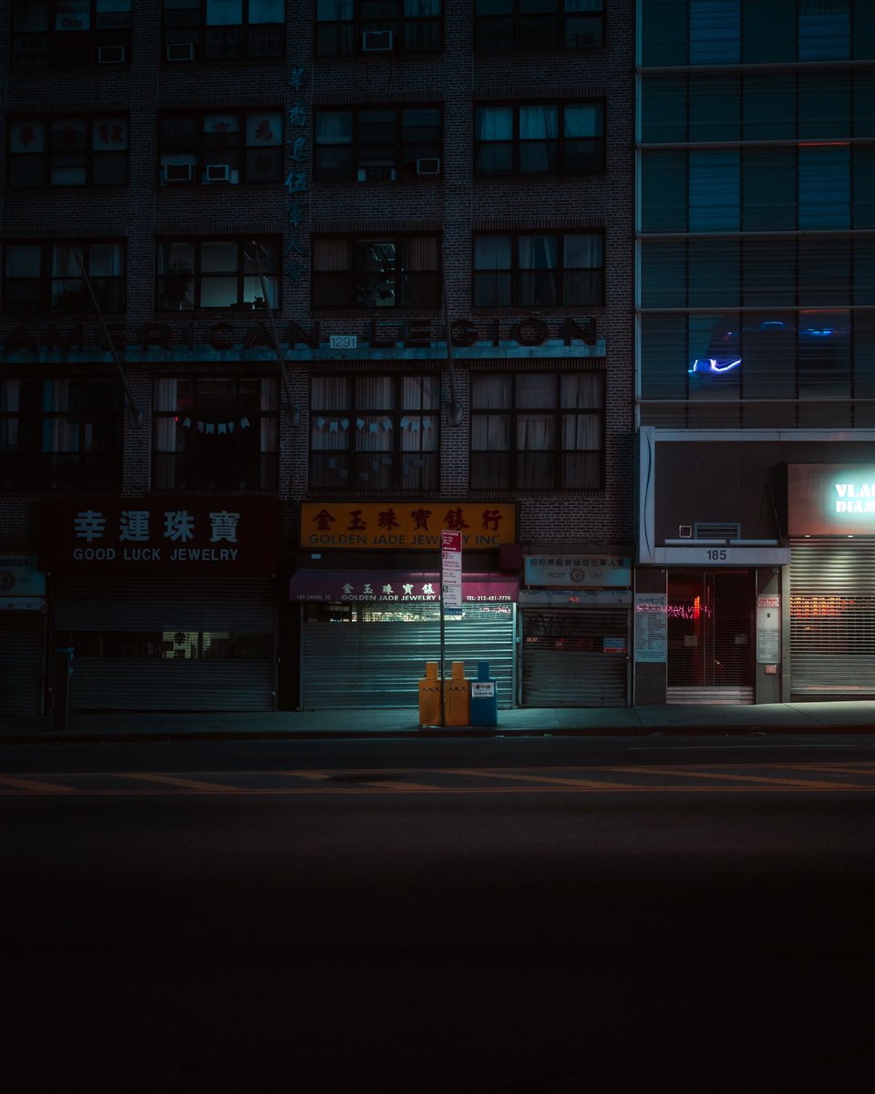 michaelboegl's tweet photo. Night in New York https://t.co/SprSGUZl6k