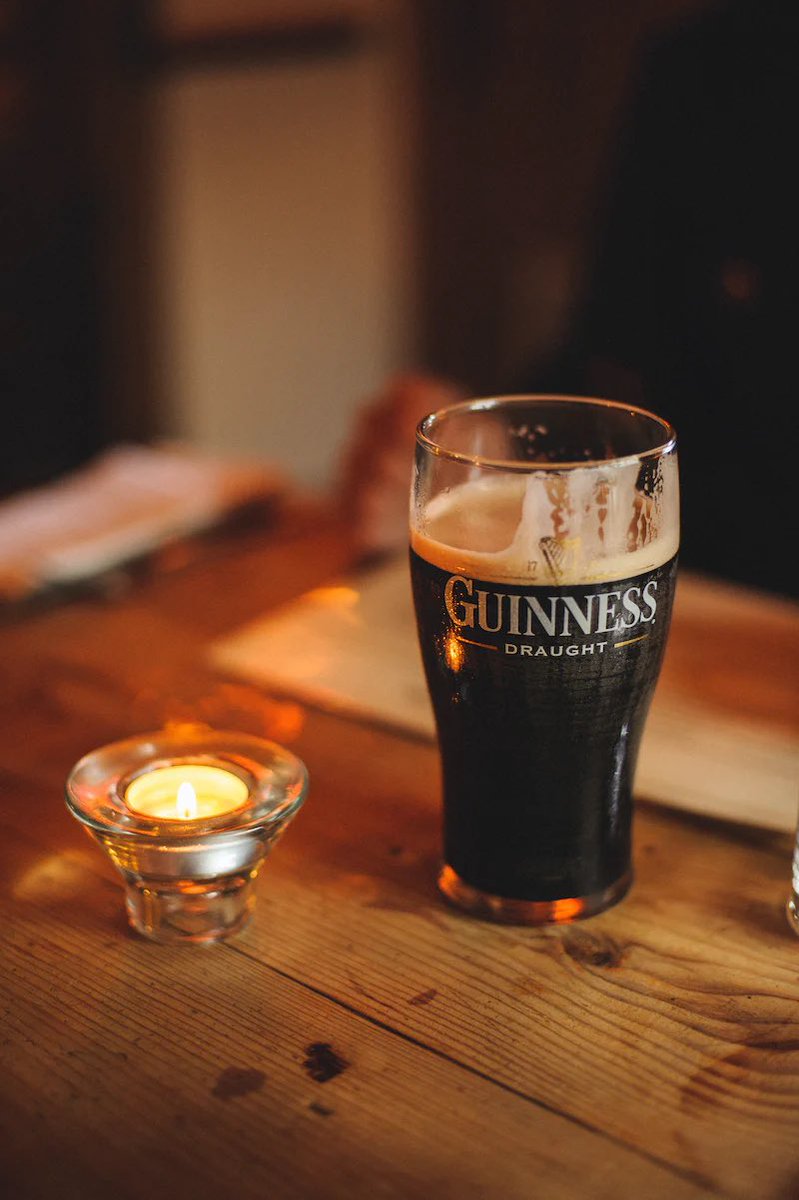 Here in Ireland, it’s very well known that we drink a lot of Guinness. Ireland also has one of the highest life expectancies in the world, higher than the US, UK, Greece, Germany, and many others. These two things may be connected!

Here’s a quick thread on Guinness:
