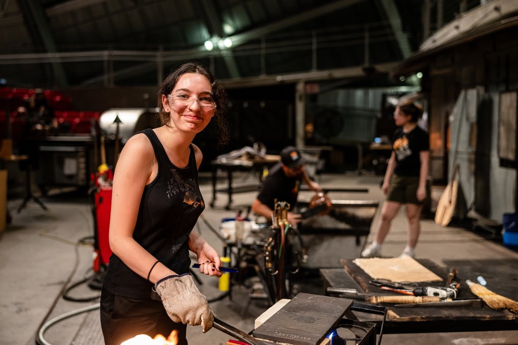 Hilltop Artists tweet media