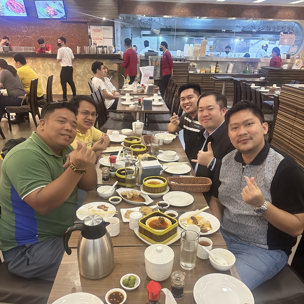 markroyboado's tweet photo. Dimsum night with my brothers from both Knights of Rizal and Boy Scouts of the Philippines. This is to celebrate with Bro. Kenji for another milestone in his life. Salamat bro and Congratulations! #NOM #Scout #NESAPh #MTSOLP #ScoutsForSDGs https://t.co/KcGS8Ejht4