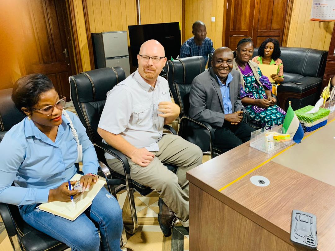 kar_melrose's tweet photo. World Hope International pays a courtesy call to the Newly appointed Minister of Social Welfare, Melrose Karminty, in a bid to get familiar with the new leadership of the Ministry
 fruitful discussions, shared vision, to improve the welfare of the most vulnerable in our society https://t.co/irsONaVpyM