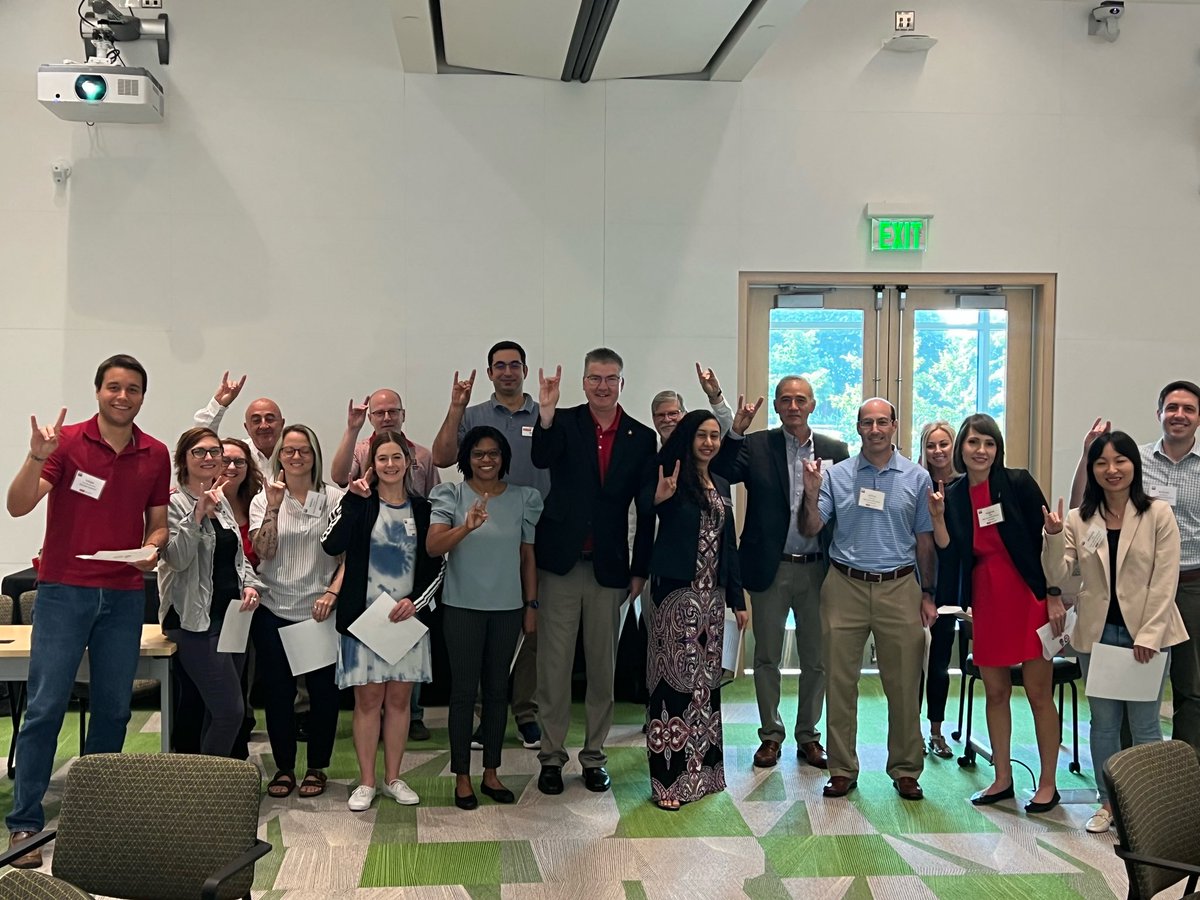 I had a great time meeting with new CALS faculty members at their orientation. The #CALSPack is ready to roll for the fall semester! 🤘