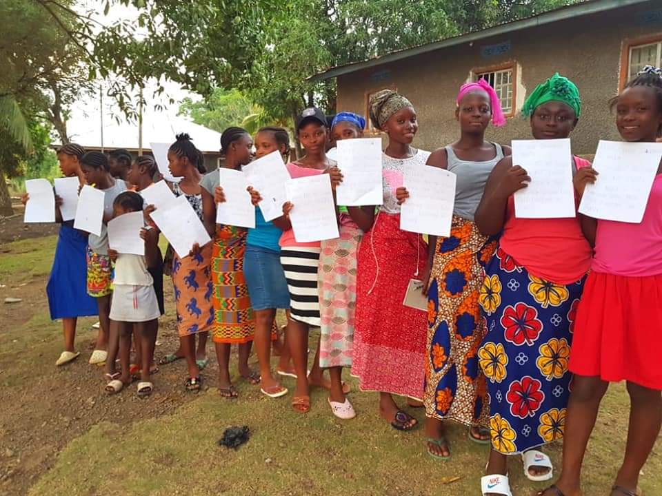 casdsl1's tweet photo. Addressing the unmet needs for family planning in the rural communities of Sierra Leone 
@UNFPASierraleon @NadiaRashd @FirstLadyBio @AngelProtocol @EUinSierraLeone @actionaid SierraLeone @UNDPAccLabs @UNDPSierraLeone https://t.co/0AG8A9Orus