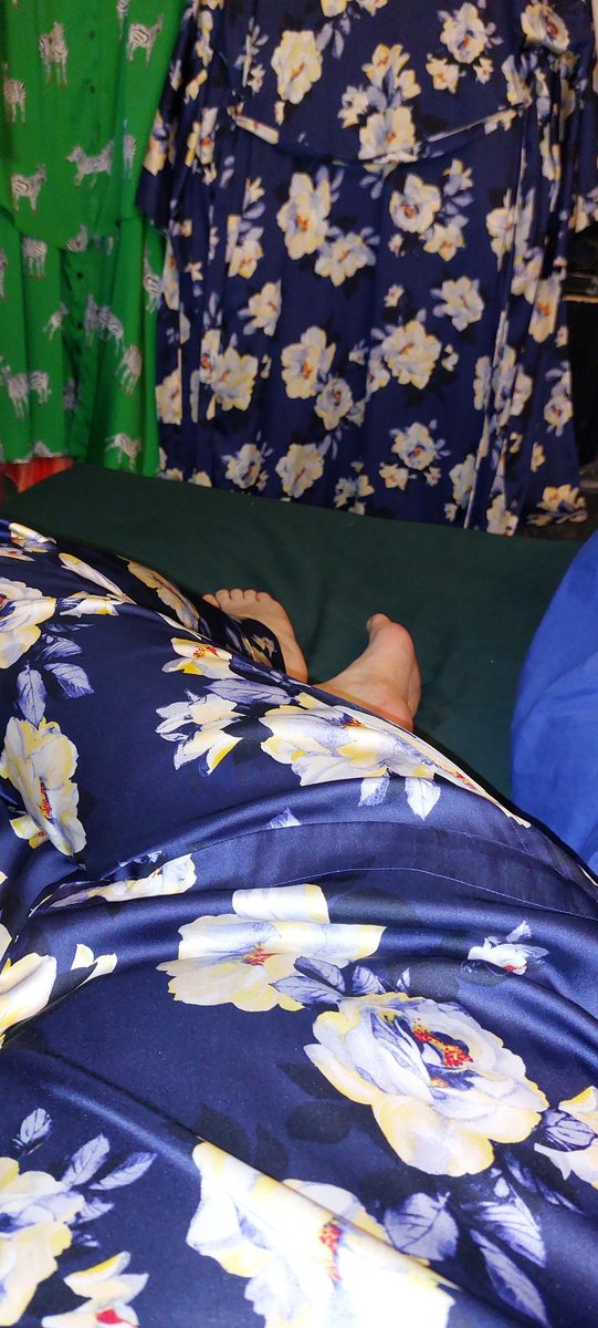 satin_laura's tweet photo. sweet satin dreams 💤💋🥰💙💞

#satin #satinpyjamas #satinnightwear #satinpjs #silkysatin #satinlovers #satinlove https://t.co/pLwqyVLlhW