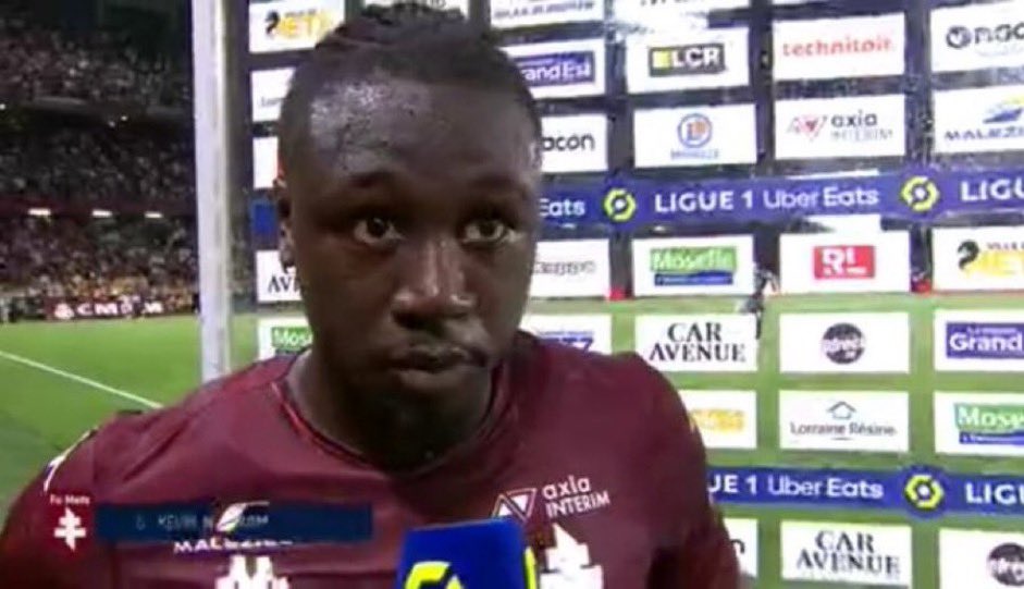 Footballogue's tweet photo. Dès la fin du match, Kevin Ndoram présente ses excuses pour ses propos tenus à la mi-temps :

« Si j’ai blessé quelqu’un je m’en excuse. Je ne visais personne, je parlais sous la colère. Je n’aurais pas du dire ca. Je veux juste présenter mes excuses. » 🙏 https://t.co/yYhV5TLR9T