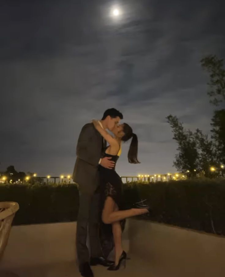 _BeckerDominik_'s tweet photo. 20 mesesitos con el amor de mi vida, los mejores meses que he vivido, y todo gracias a ella. Con solo verla mi corazón se acelera y me vuelve loco.
    Te amo, bebita linda.💗 https://t.co/Hm8i1Gr8pA