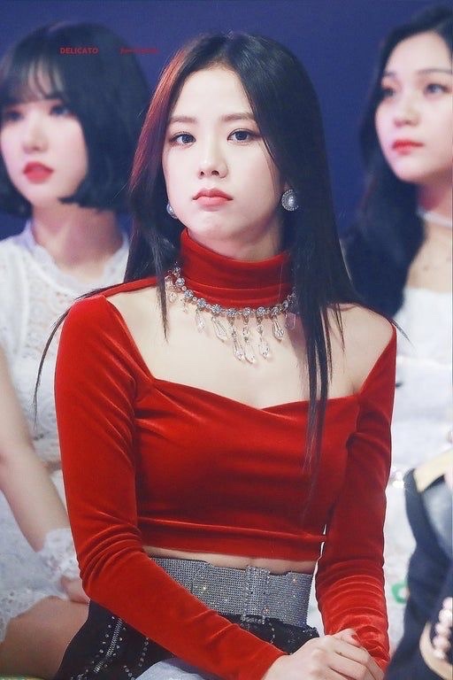 jichuhourly's tweet photo. i will never let you forget about this jisoo https://t.co/cCI0HFlnyw