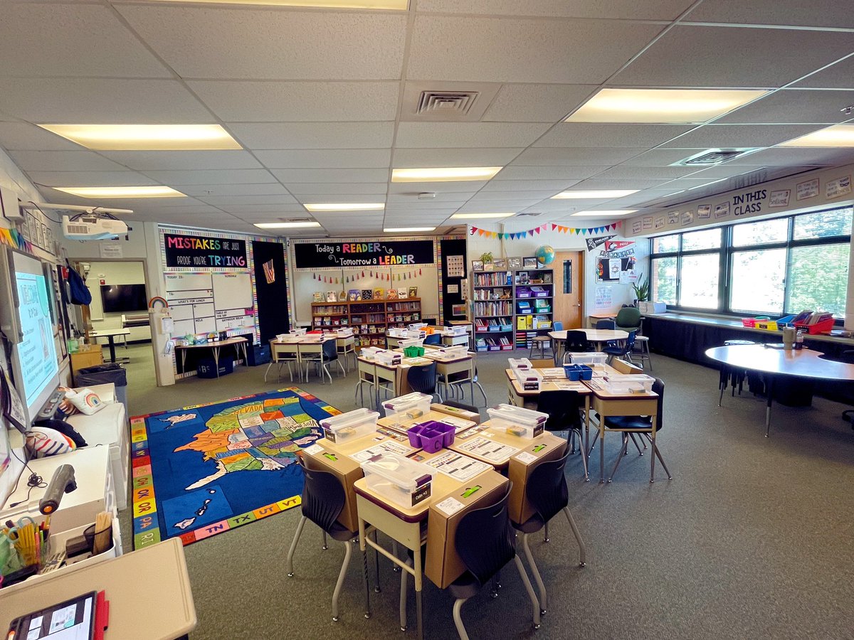 Mrs. Schaefer tweet media