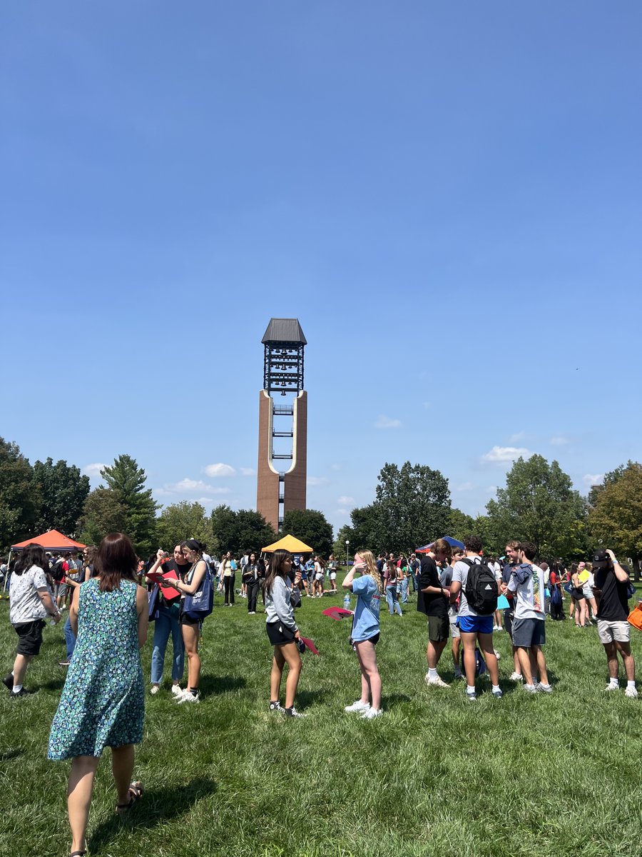 Germán Bollero (@deanbollero) on Twitter photo It's great to see the South Quad packed with our newest #Illini! You're ready to take advantage of all the wonderful opportunities — from leadership courses to study abroad and more. <a href="/ACESIllinois/">College of ACES</a> is here to support you every step of the way. We are so glad you are here! It's great to see the South Quad packed with our newest #Illini! You're ready to take advantage of all the wonderful opportunities — from leadership courses to study abroad and more. <a href="/ACESIllinois/">College of ACES</a> is here to support you every step of the way. We are so glad you are here!