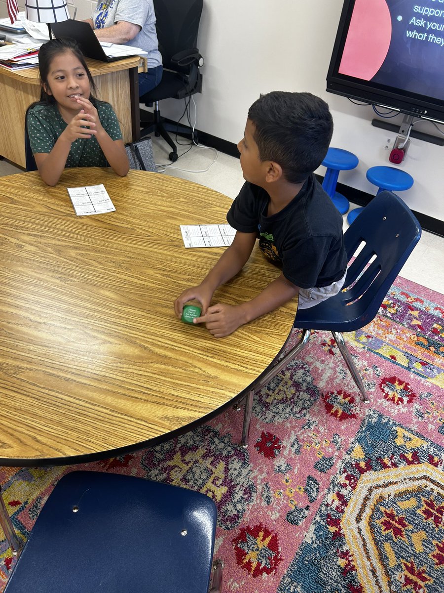Today, we kicked off our Friday speaking games with conversation dice. Students got to share their answers to some interesting prompts, and practice agreeing, disagreeing, and asking clarifying questions with multiple partners. #MonaviewMoments #MonaviewOnTheMap