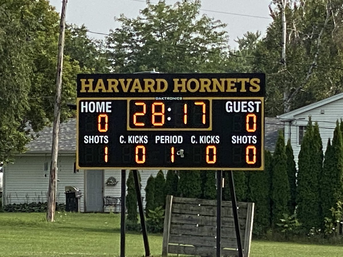 D50Athletics's tweet photo. #Hornet Soccer scrimmage is underway. A beautiful day on the pitch. #NewScoreboard https://t.co/lFMrcIWhJr
