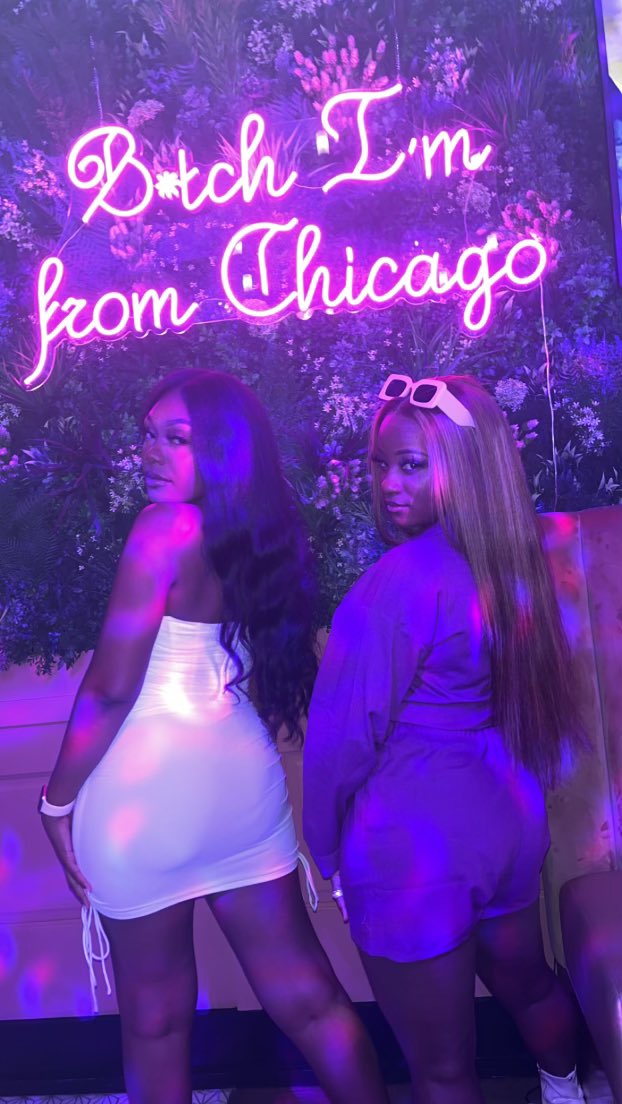 KalynMonique's tweet photo. my friends, real friends, better than your friendssssss🤞🏽🩷🫶🏽 https://t.co/QCGe5OvBfE