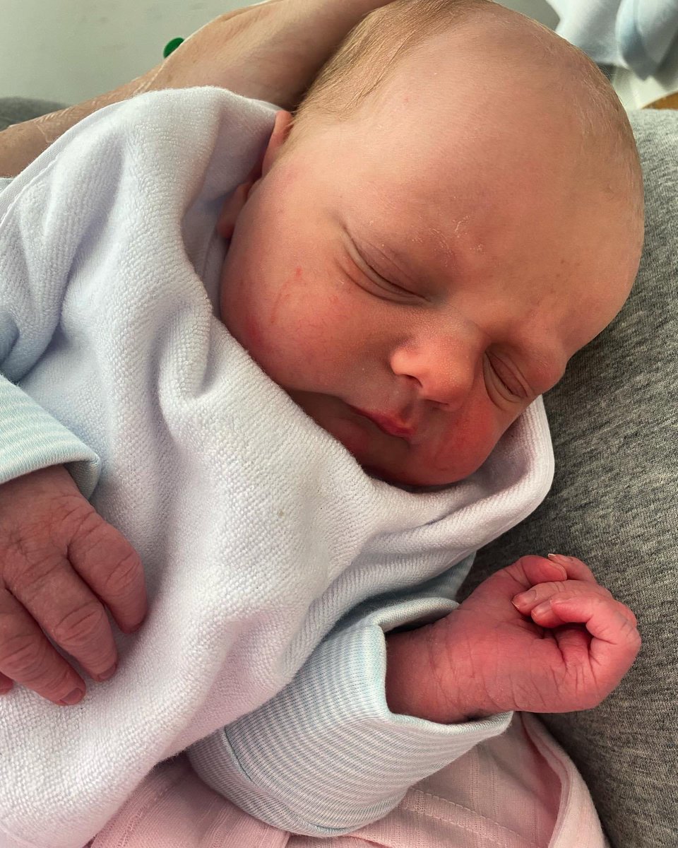 7792_44's tweet image. Our beautiful Sam  Nicholas Ferguson  new baby brother for our pippa&amp;amp;cara