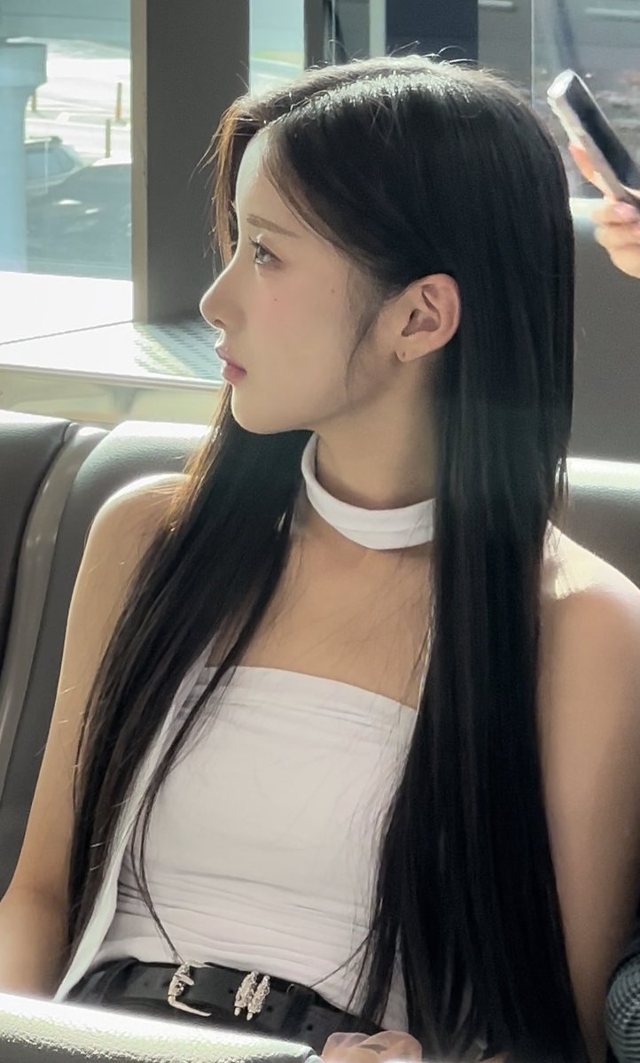 yukisloops's tweet photo. her visuals are insane https://t.co/HYAyvlT17L