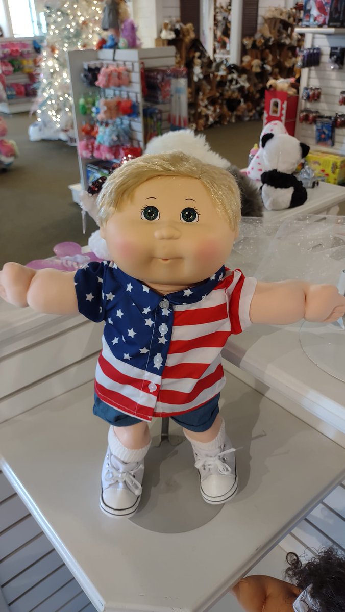 cpkusa's tweet photo. BabyLand General® Hospital is open on Labor Day! If you get the day off, come to the mountains with your family and spend it with the Cabbage Patch Kids®! No admission charge. #labordayweekend #cabbagepatchkids #helenga #explorega https://t.co/qagtD1LNVe https://t.co/YVAH1K9DCQ