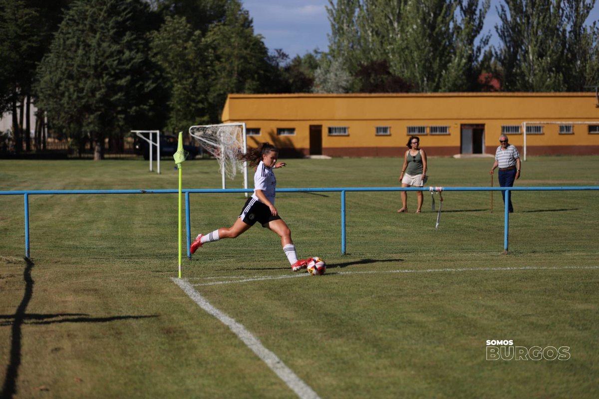 bcffemenino's tweet photo. 1️⃣-0️⃣ | ⏱ 45' | ¡DESCANSO! ✋🏼
#BCFFem 🆚 @AthleticClubFem B
#DUXBCFFem | #SomosFemenino https://t.co/RNGVmve0kG
