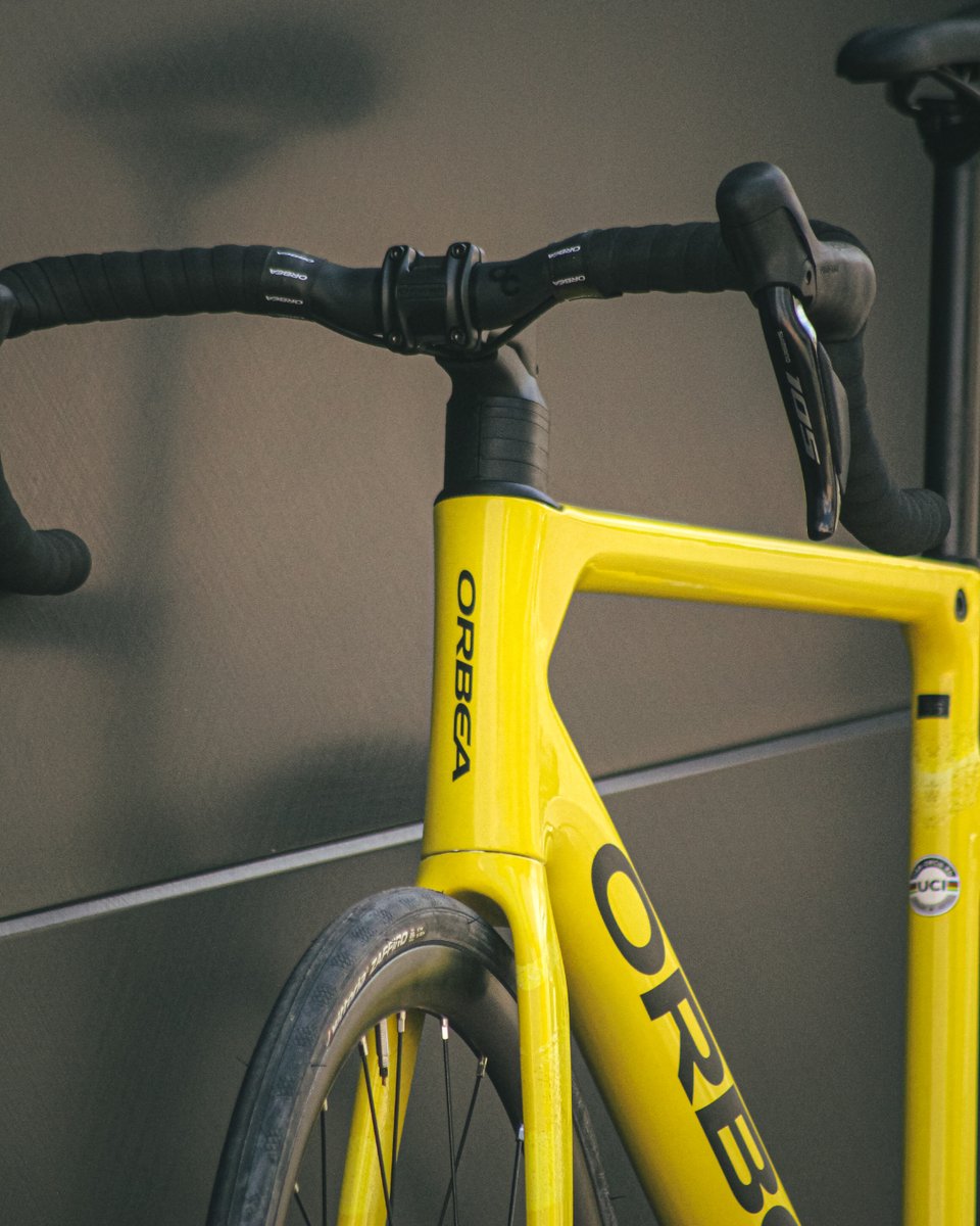 ¡Descubre la emoción de recorrer kilómetros con la nueva Orbea Orca 2023! 🔥 Ligereza, aerodinámica y rendimiento se fusionan en cada pedalada.

¿Listo para conquistar el asfalto como nunca antes? 🚴

#ciclismo #murcia #ciclossarabia #orbea #orbeaorca