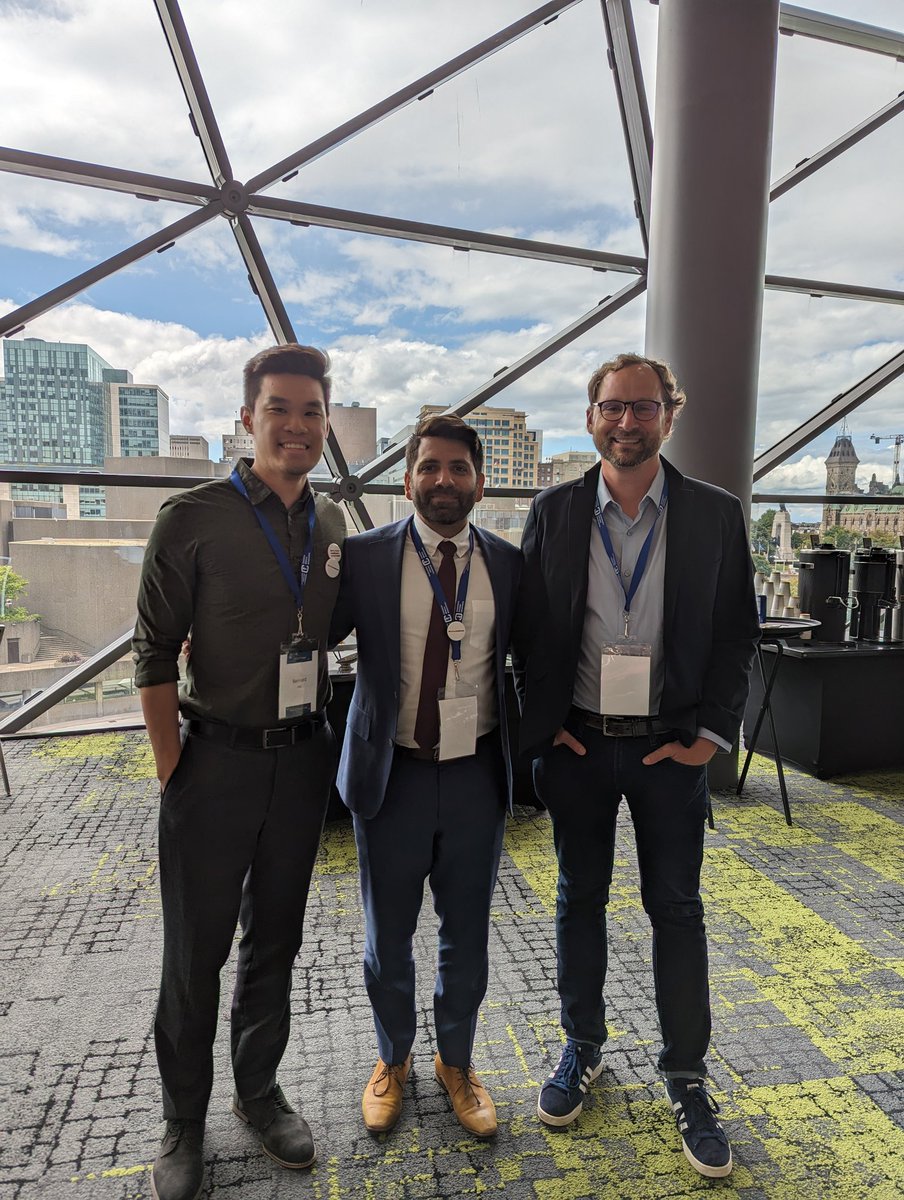 Great to catch up with @ryanmeili & @HasanMSheikh at the #CMAHealthSummit. Incredibly inspiring to see the work of @CdnDrs4Medicare Vice Chairs that have come before me