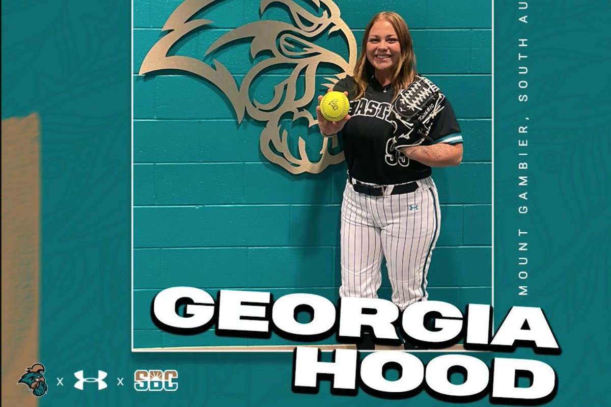 Coastal Carolina's Head Coach Kelley Green announced today that the Chanticleers have added two players to this year's roster: P Georgia Hood & OF Clara Hudgens bit.ly/3E3ivgu