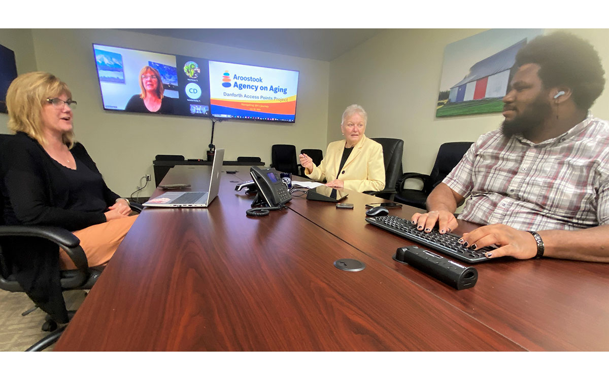 MCOAging's tweet photo. Federal funding and the recent hiring of a project coordinator will help the Aroostook Agency on Aging deliver services closer to where people live through their Access Points Project. https://t.co/cIFjY1WQ8Q #PowerInAging https://t.co/WI6PKlwO57