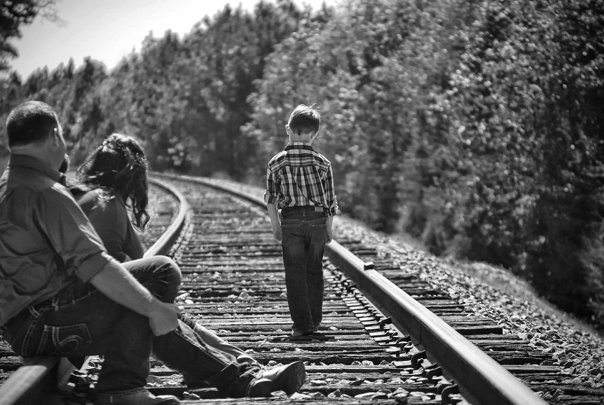 «La educación de un niño comienza veinte años antes de su nacimiento, con la educación de sus padres.»

— 𝑁𝑎𝑝𝑜𝑙𝑒𝑜́𝑛 𝐵𝑜𝑛𝑎𝑝𝑎𝑟𝑡𝑒