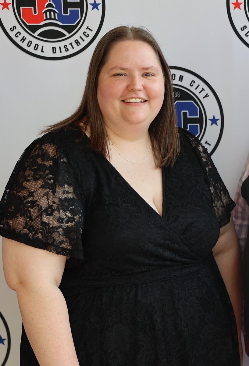 JCHS Speech and Debate is excited to announce the hire of Lindsey Kingsolver as Lewis and Clark Middle School’s Speech and Debate Coach! #jaypride #jcchampion